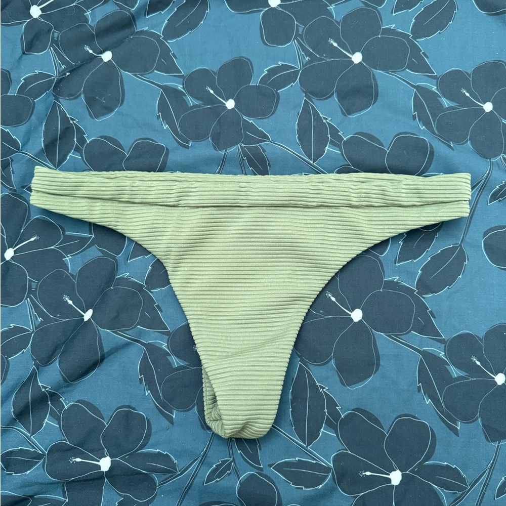 Benoa bottom